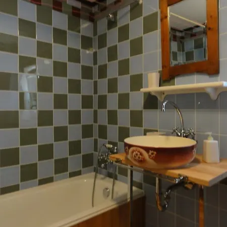 Tagrajska Apartment *
