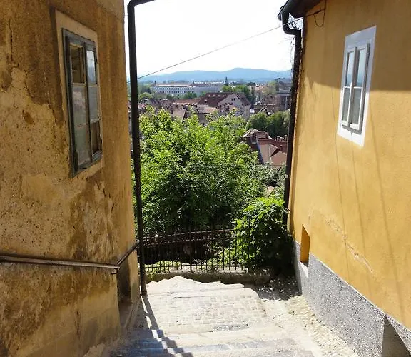 アパート Tagrajska リュブリャナ