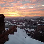 Appartement Tagrajska *