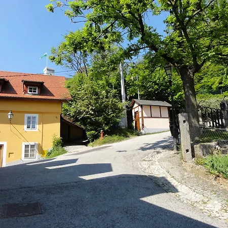 Tagrajska *